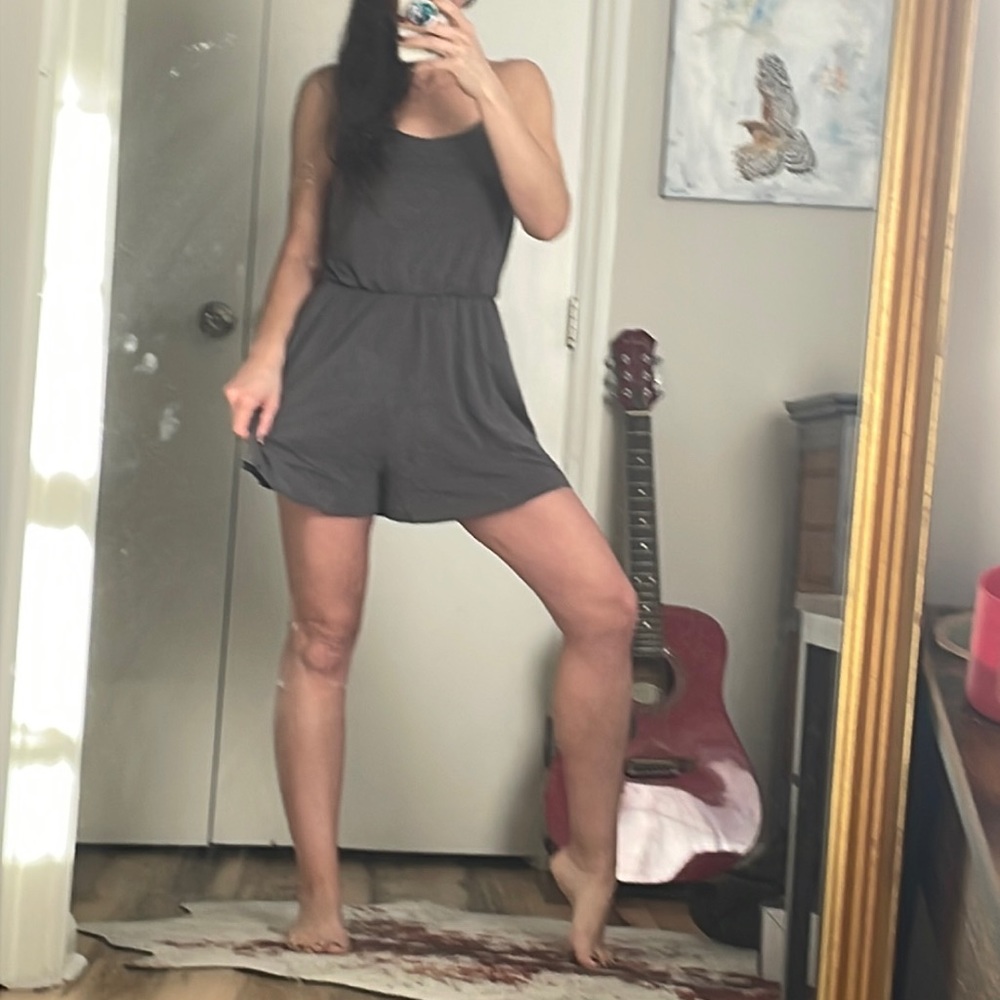 Naked Zebra skate grey romper size S.